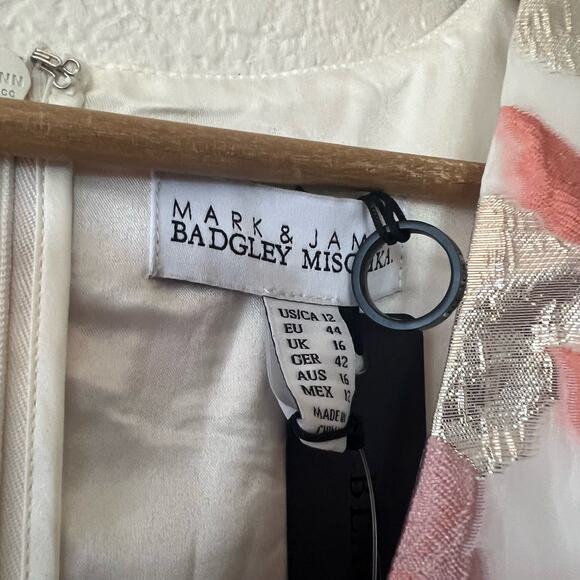 Mark + James Badgley Mischka Reo Brocade Floral V-Neck Cocktail Dress Size 12 - Picture 12 of 15